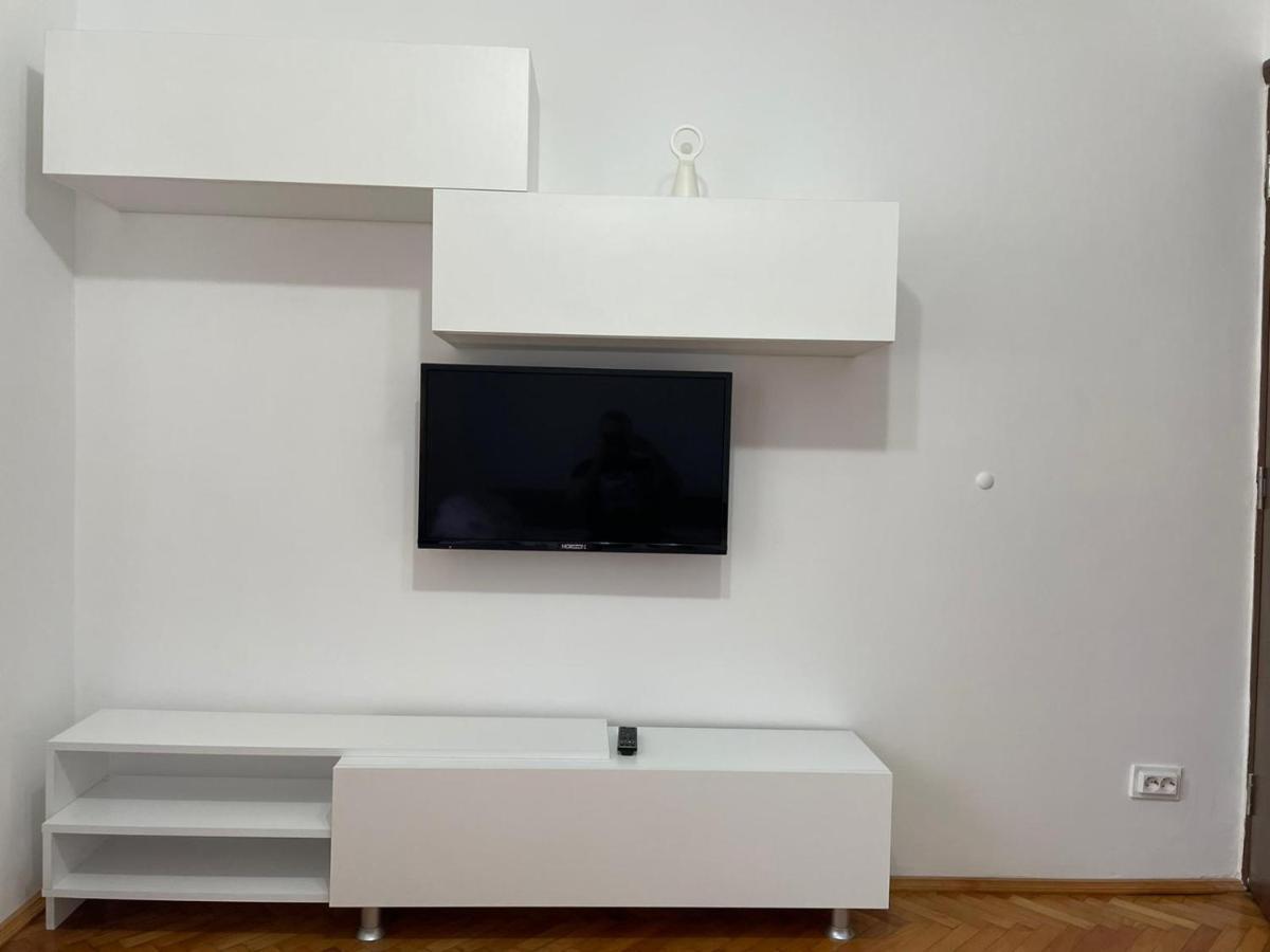 トゥルダApartament Untoldアパートメント エクステリア 写真